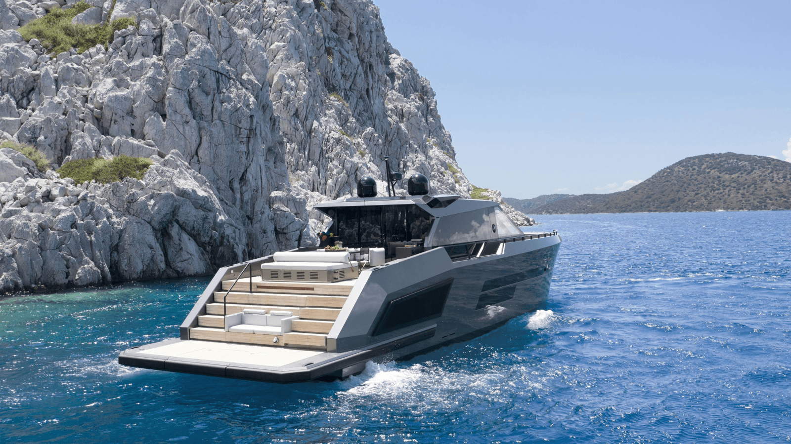 2026 Mazu Yachts Mazu 82 - Photo 3