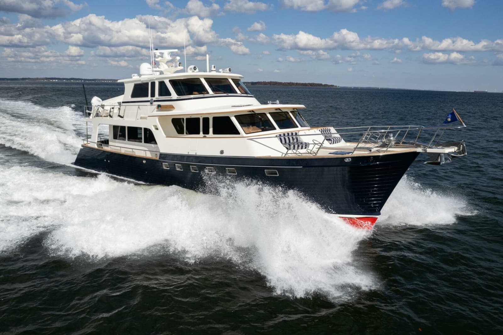 2007 Marlow 72 E-CB - Photo 1