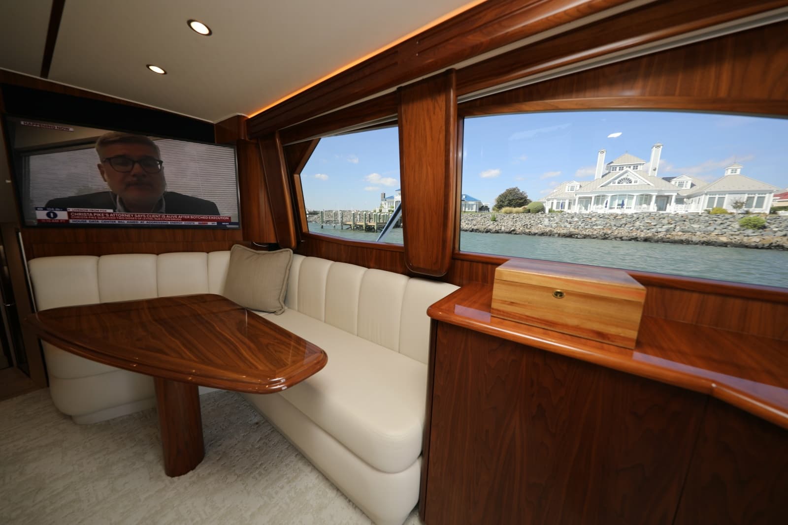 2023 Viking 54 Convertible - Photo 10