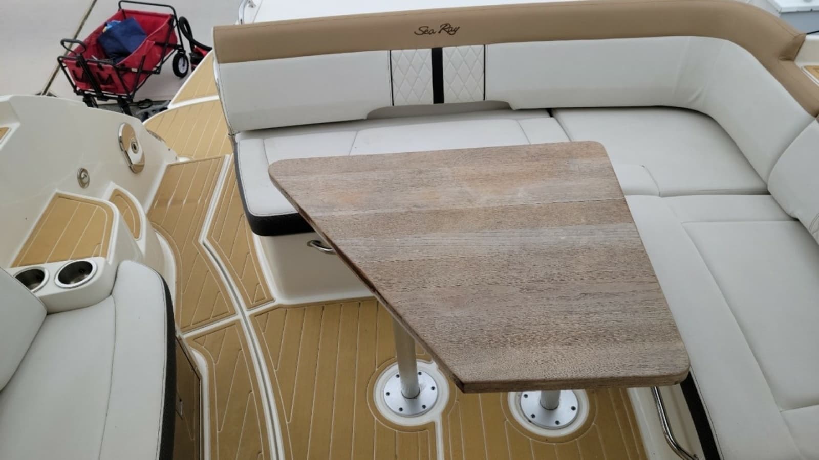 2018 Sea Ray Sundancer 350 - Photo 4