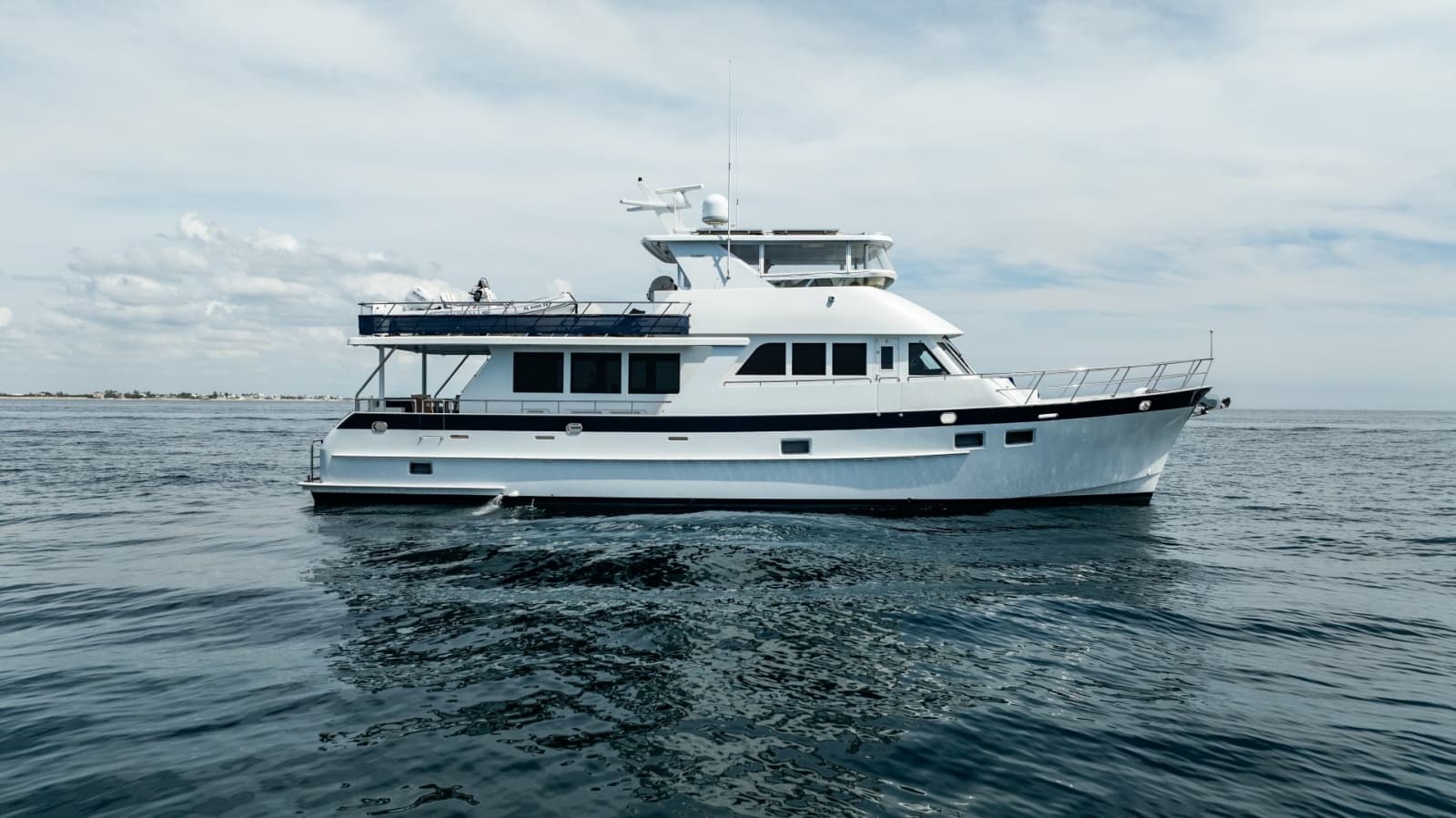 2012 Alaskan 70 Motor Yacht - Photo 2