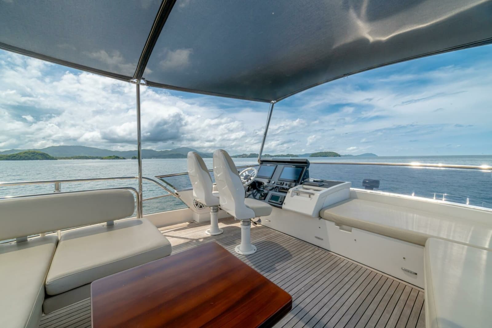 2017 Azimut 77S - Photo 52