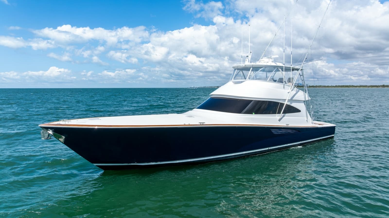 2024 Viking 68 Convertible - Photo 1