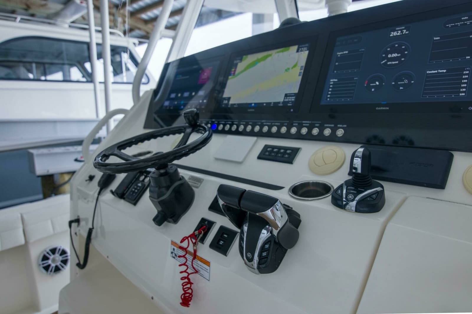 2021 Regulator 41 Center Console - Photo 6