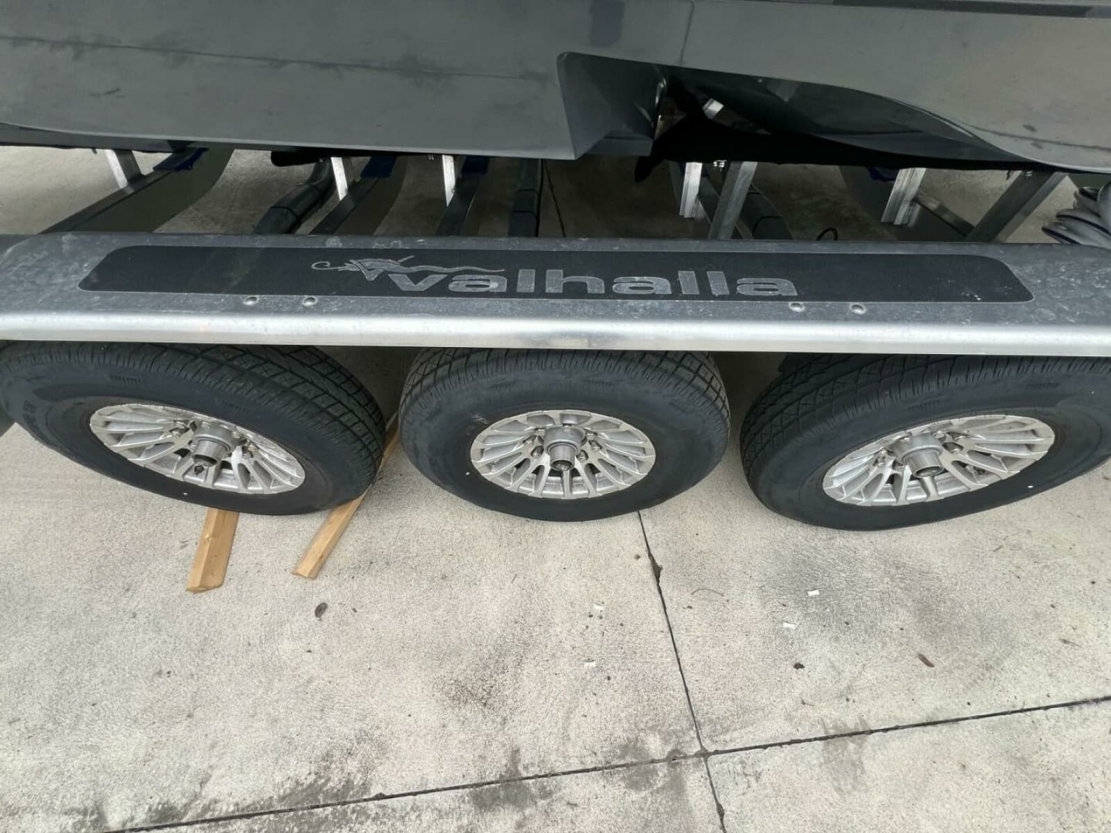 2023 Valhalla Boatworks V-33 - Photo 39