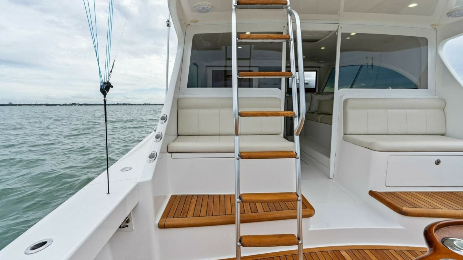 2021 Viking 46 Billfish - Photo 87