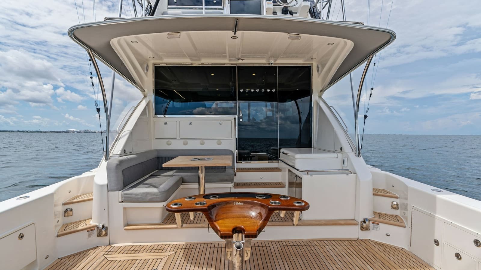 2021 Riviera 57 Enclosed Bridge - Photo 6