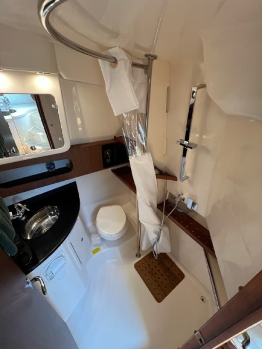 2019 Grady-White 37 Express - Photo 14