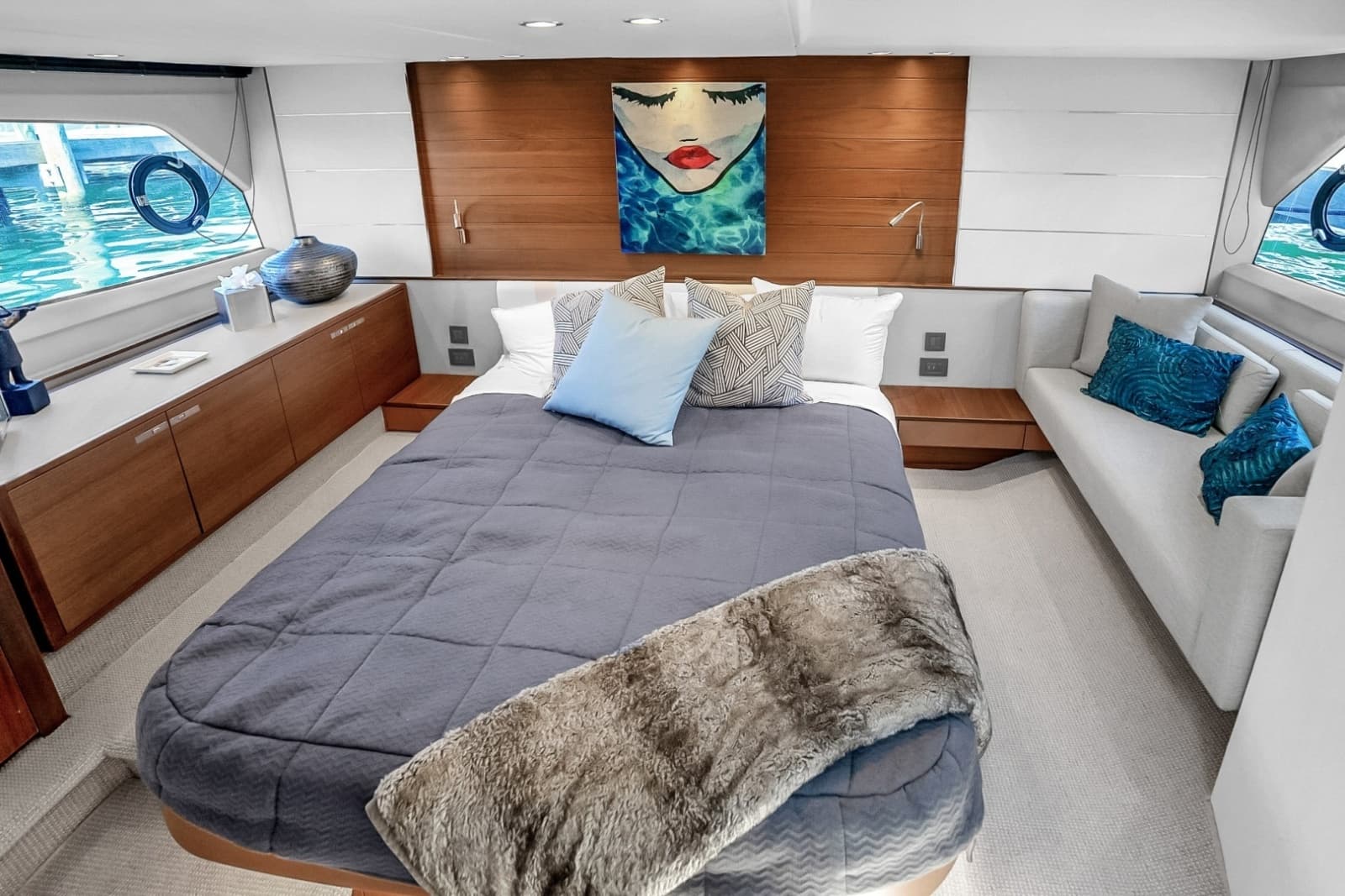 2016 Princess V58 - Photo 30