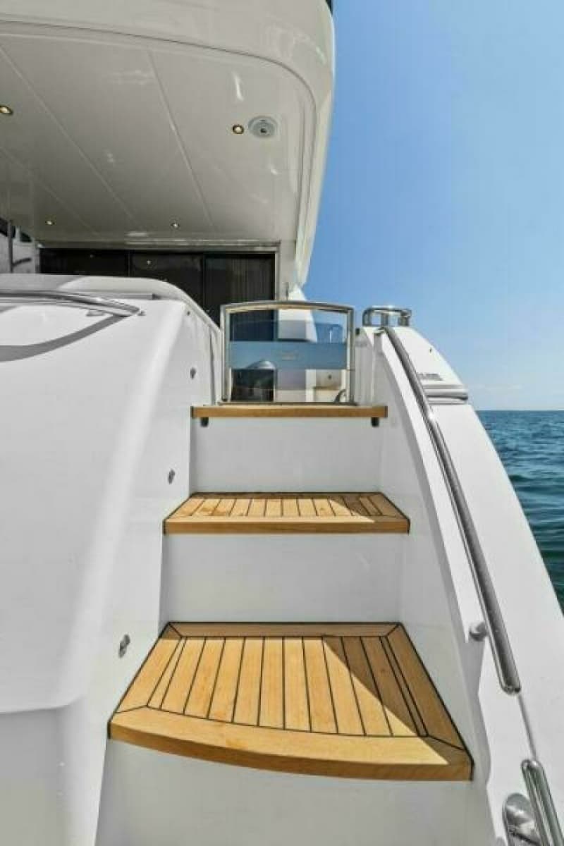 2016 Princess 60 Flybridge - Photo 7