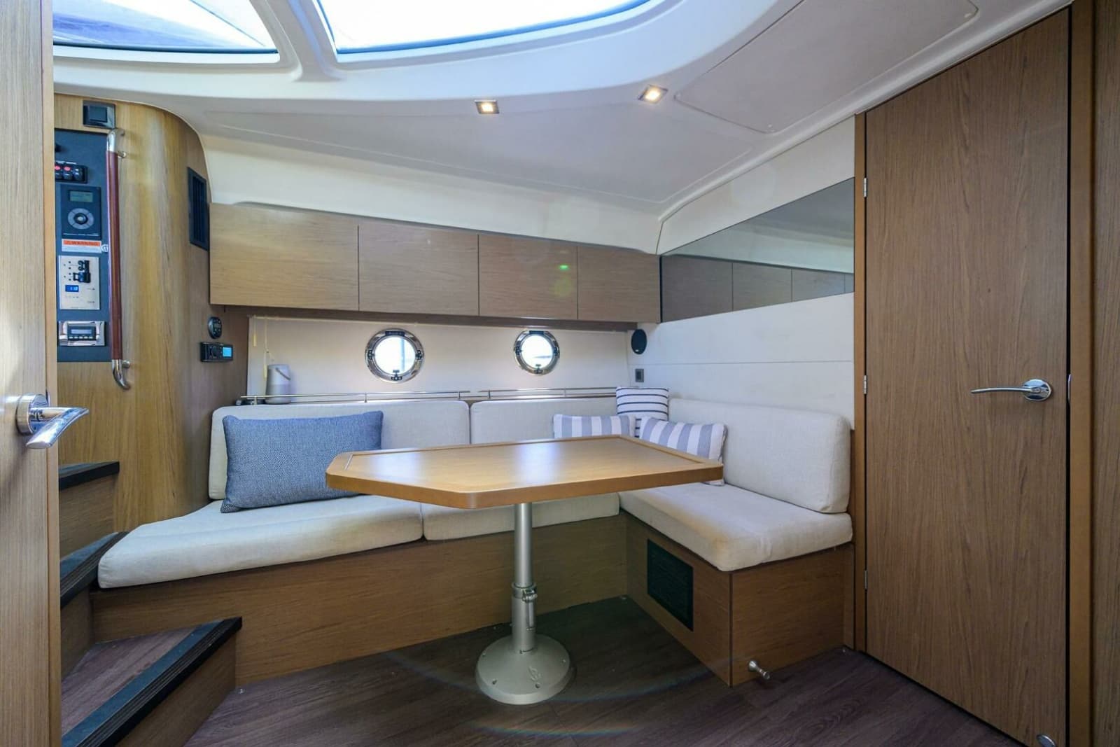2015 Beneteau 38 GT - Photo 2