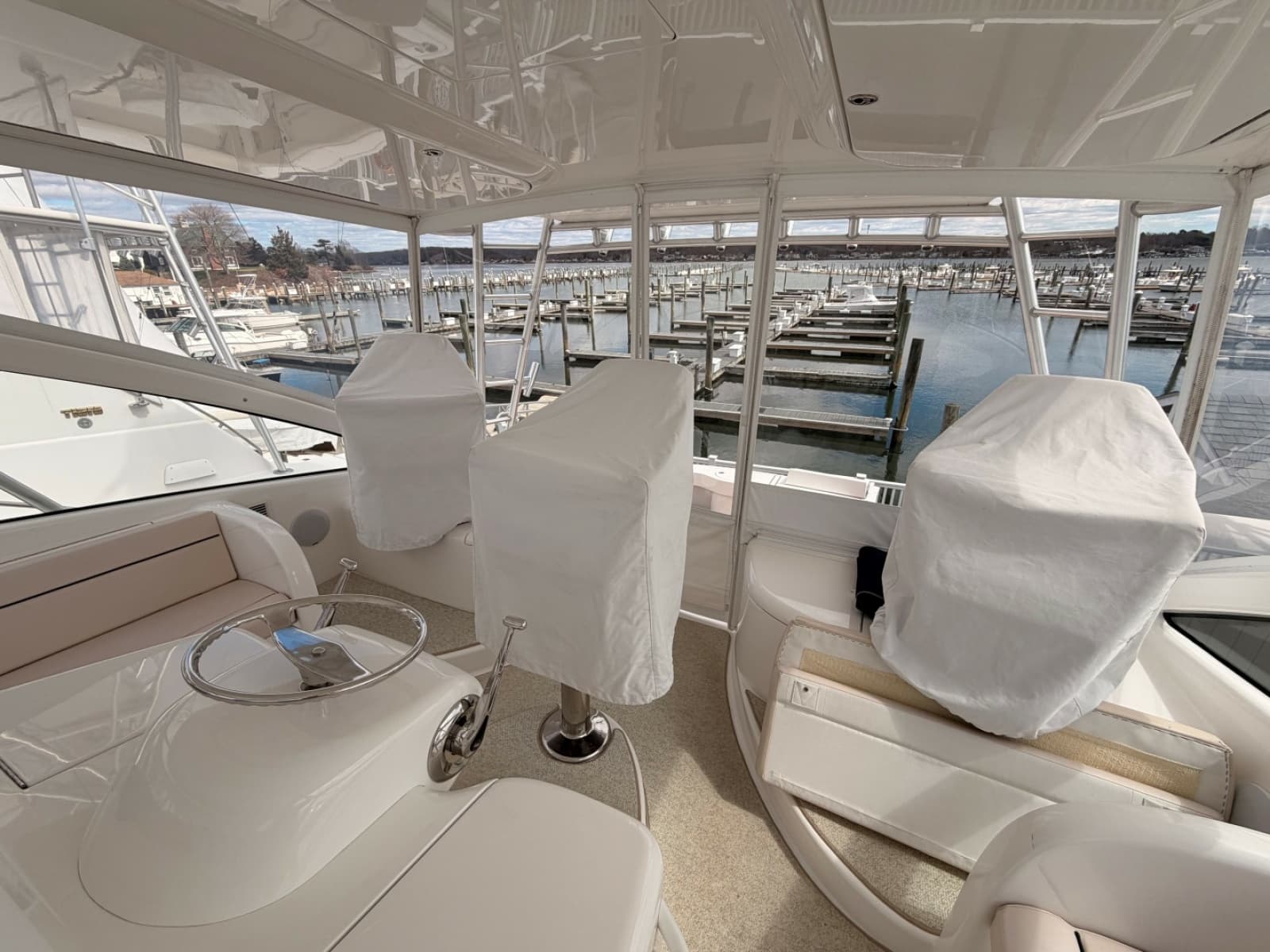 2015 Viking 42 Open - Photo 11