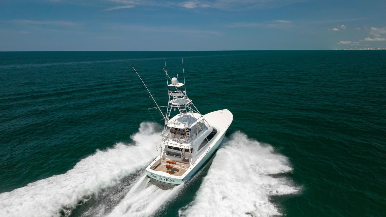 2020 Viking 62 Convertible - Photo 57