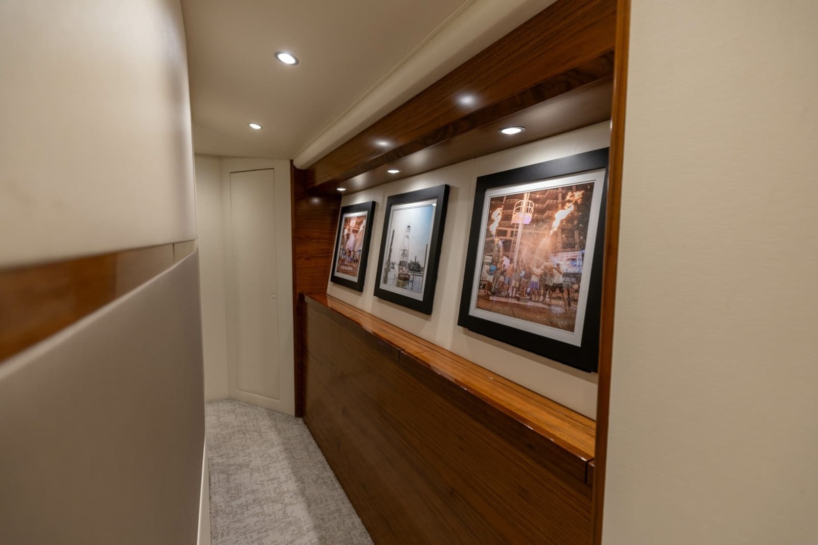 2023 Viking 72 Convertible - Photo 25