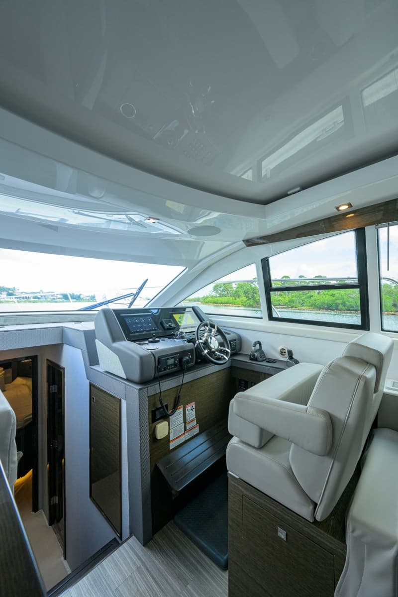 2020 Cruisers 46 Cantius - Photo 17