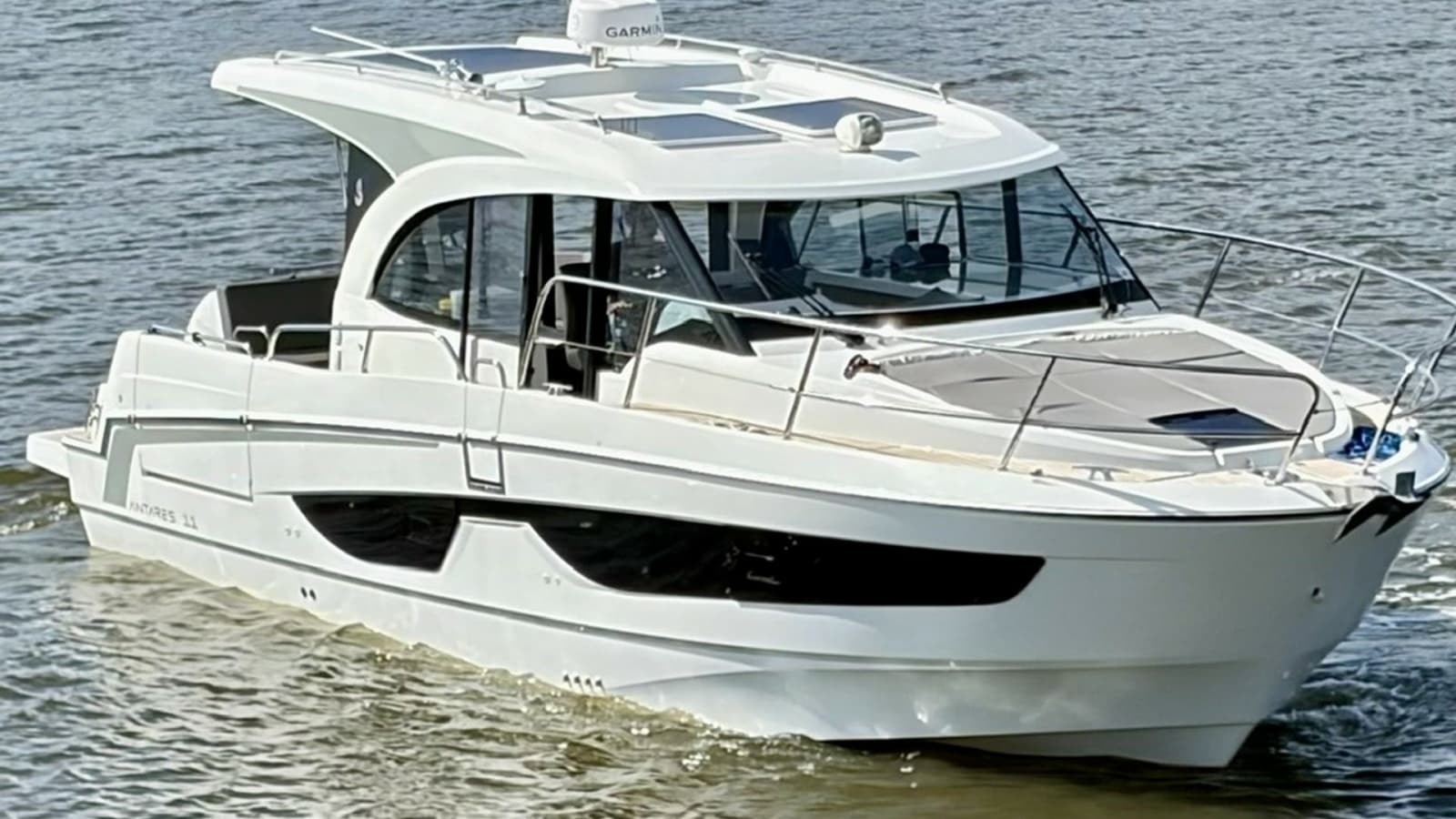 2022 Beneteau Antares 11 - Photo 29