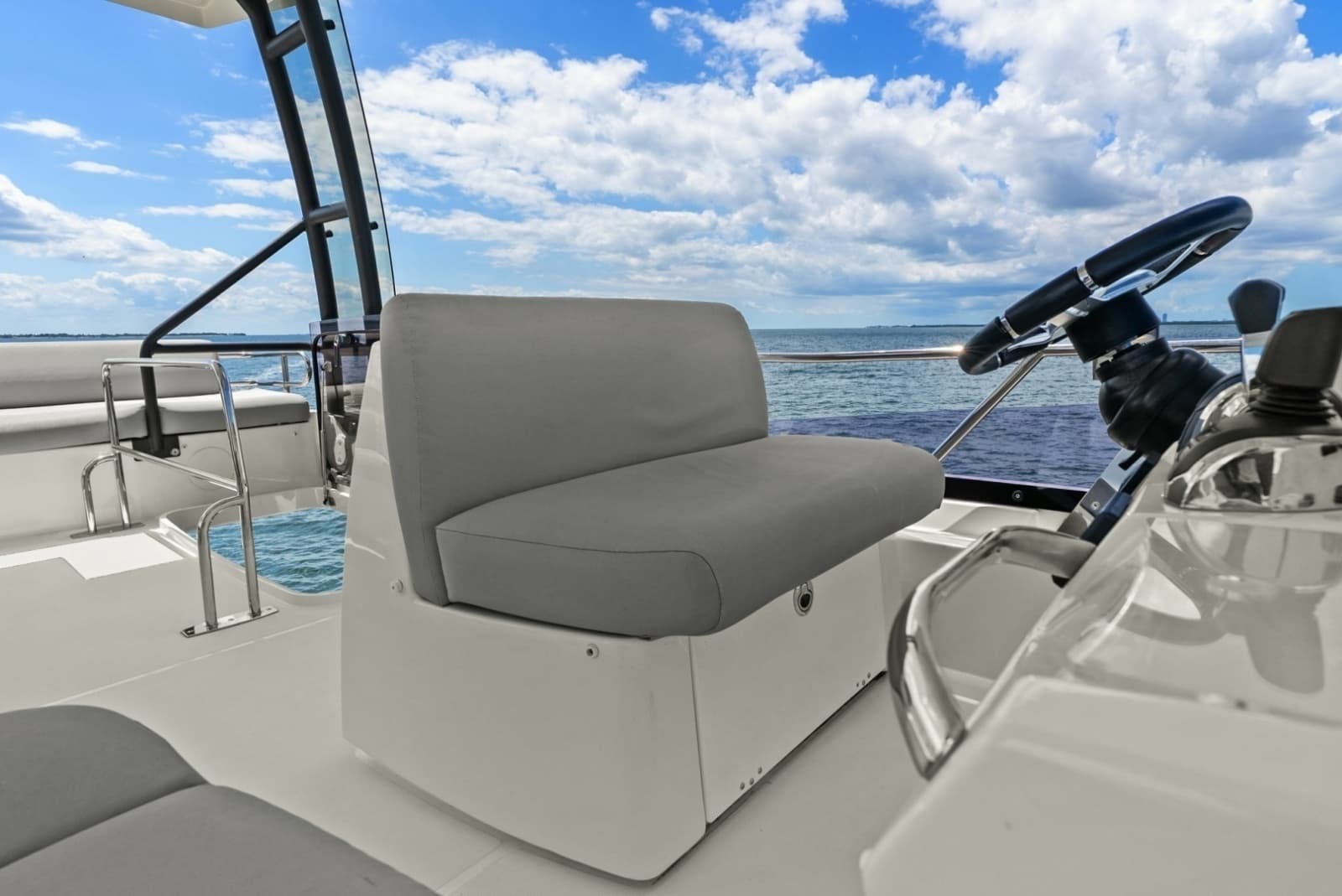 2020 Prestige 460 Flybridge - Photo 15
