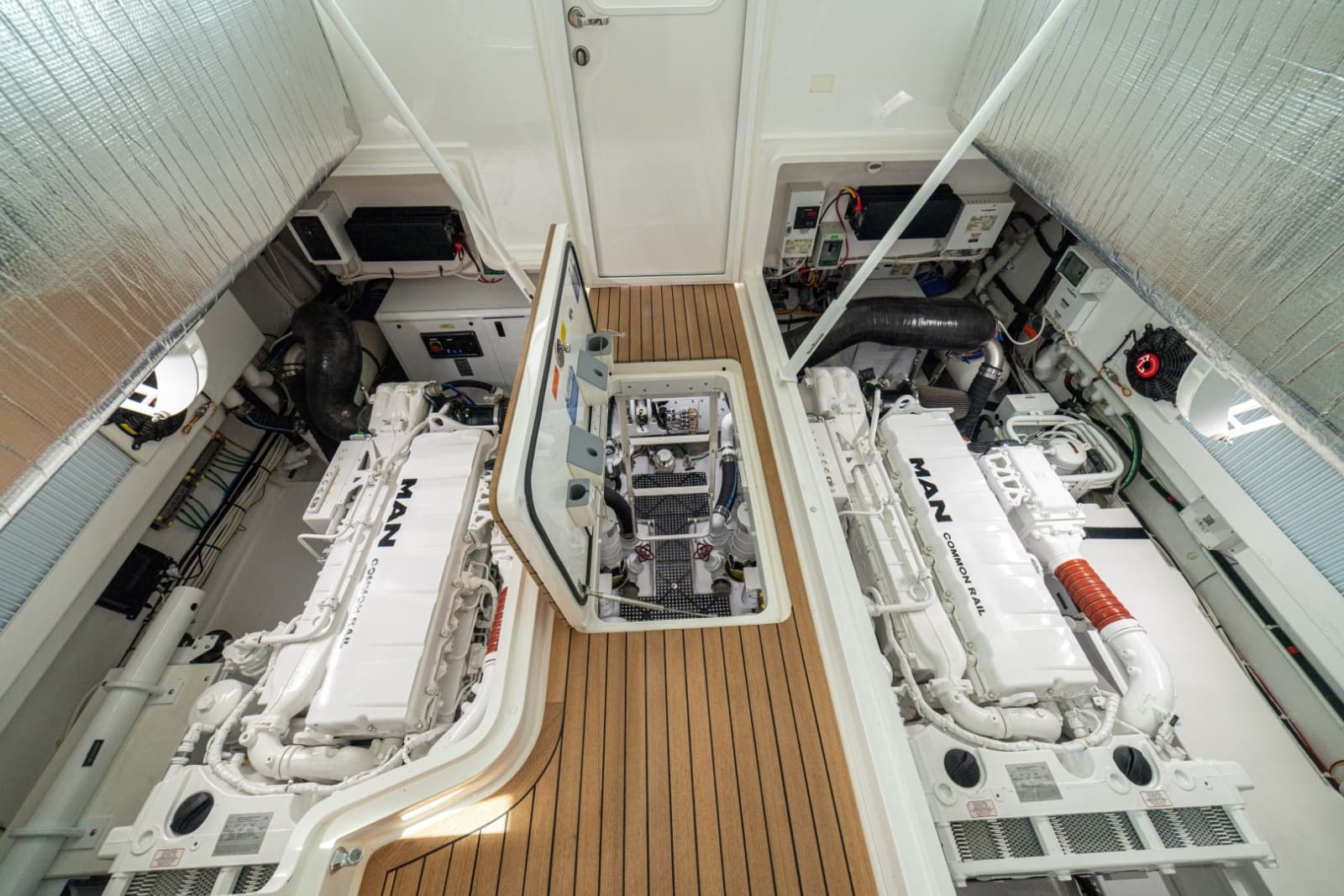 2023 Viking 46 Billfish - Photo 49