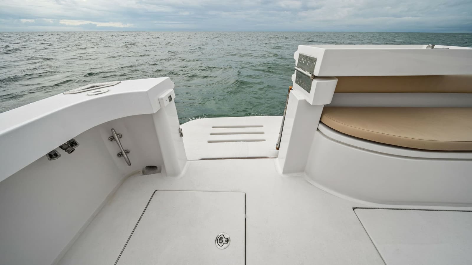 2017 Hatteras GT 45X - Photo 40
