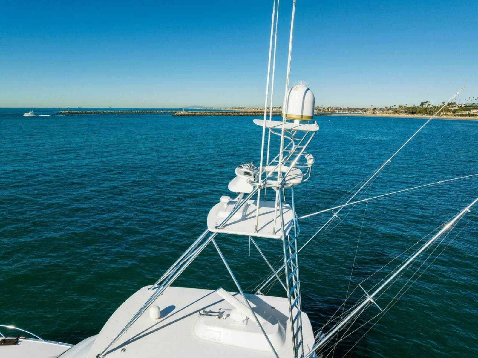 2007 Hatteras 64 Convertible - Photo 55