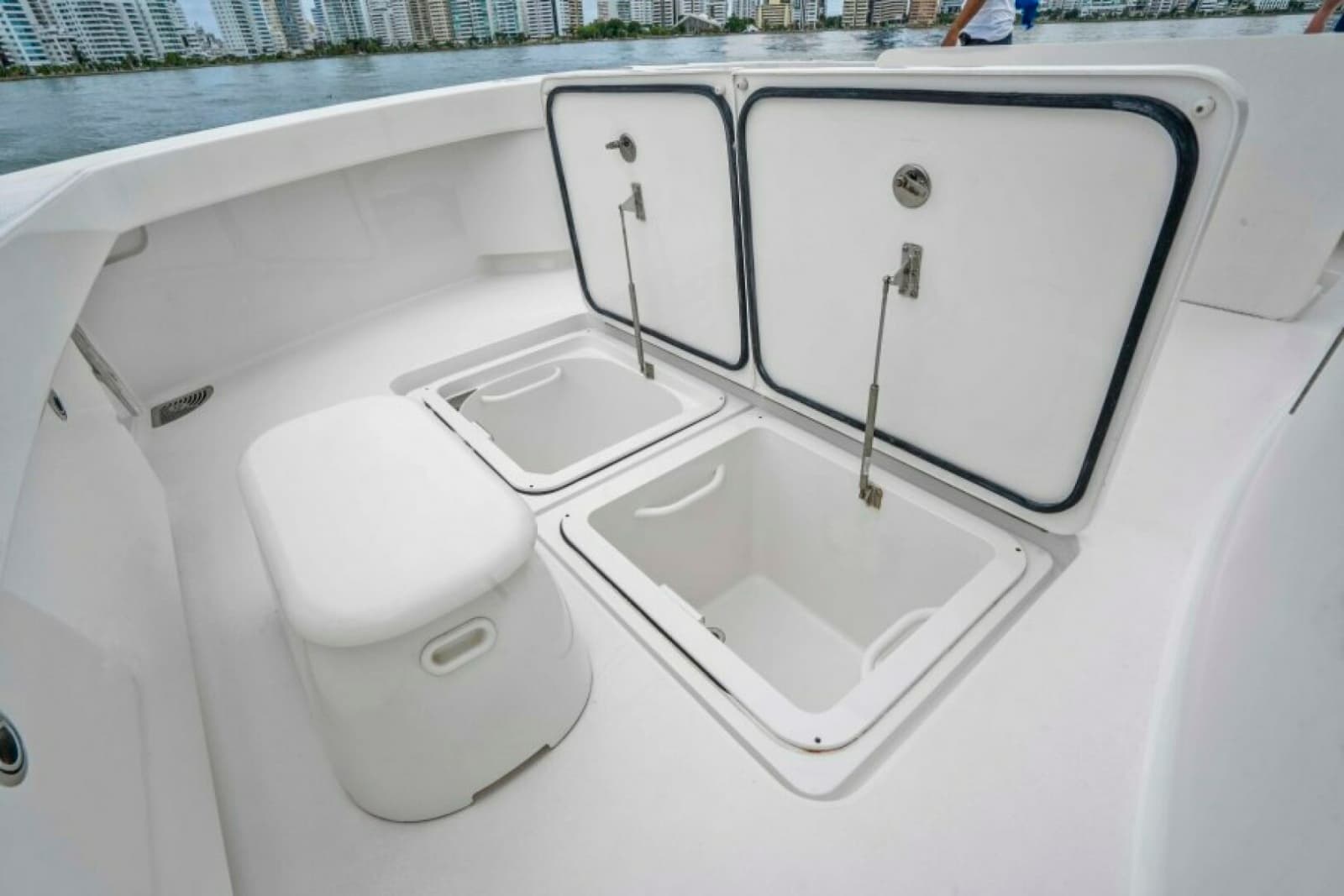 2011 Viking 70 Enclosed Bridge - Photo 50