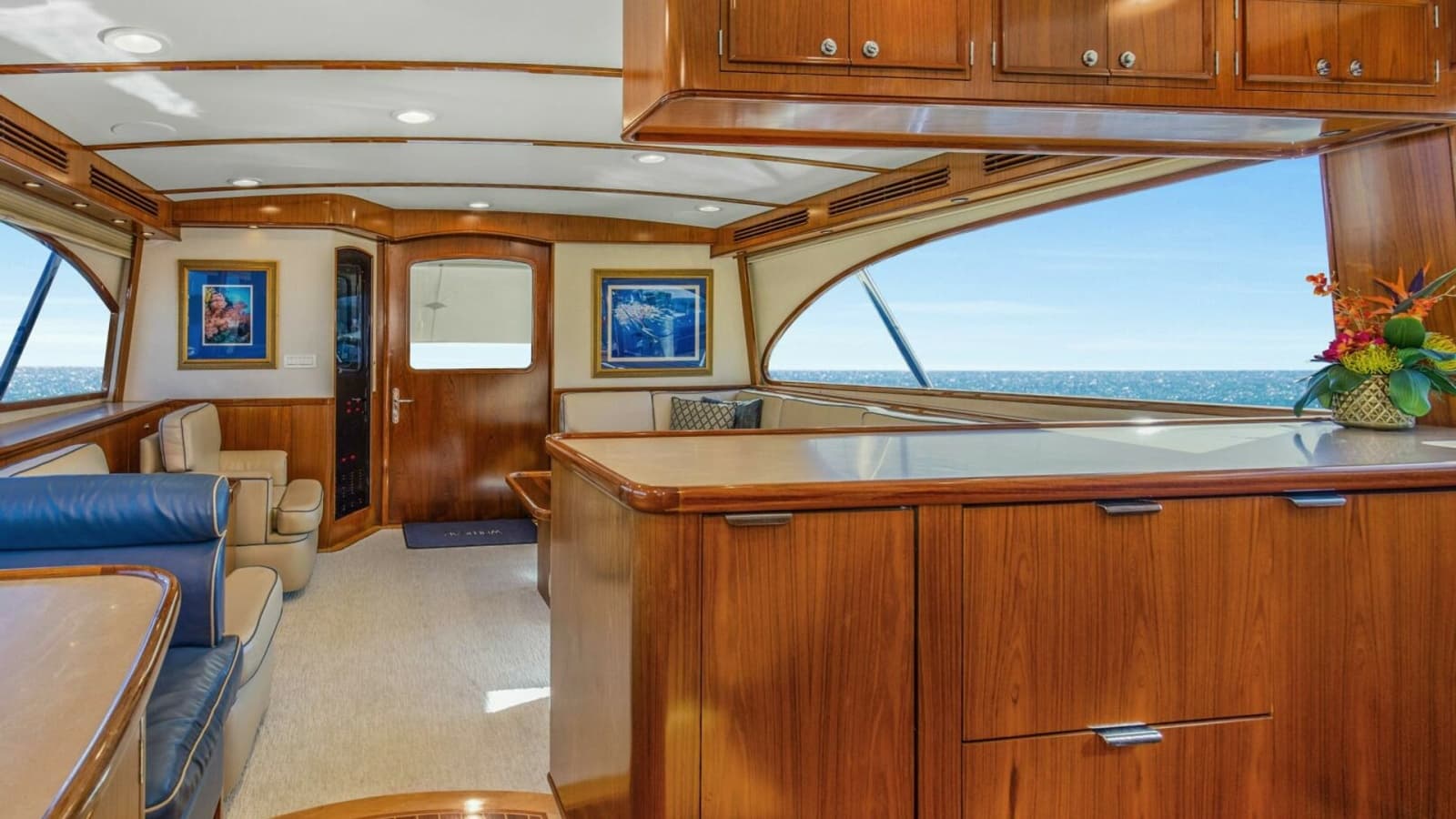 2005 Whiticar 76 Enclosed Bridge - Photo 8