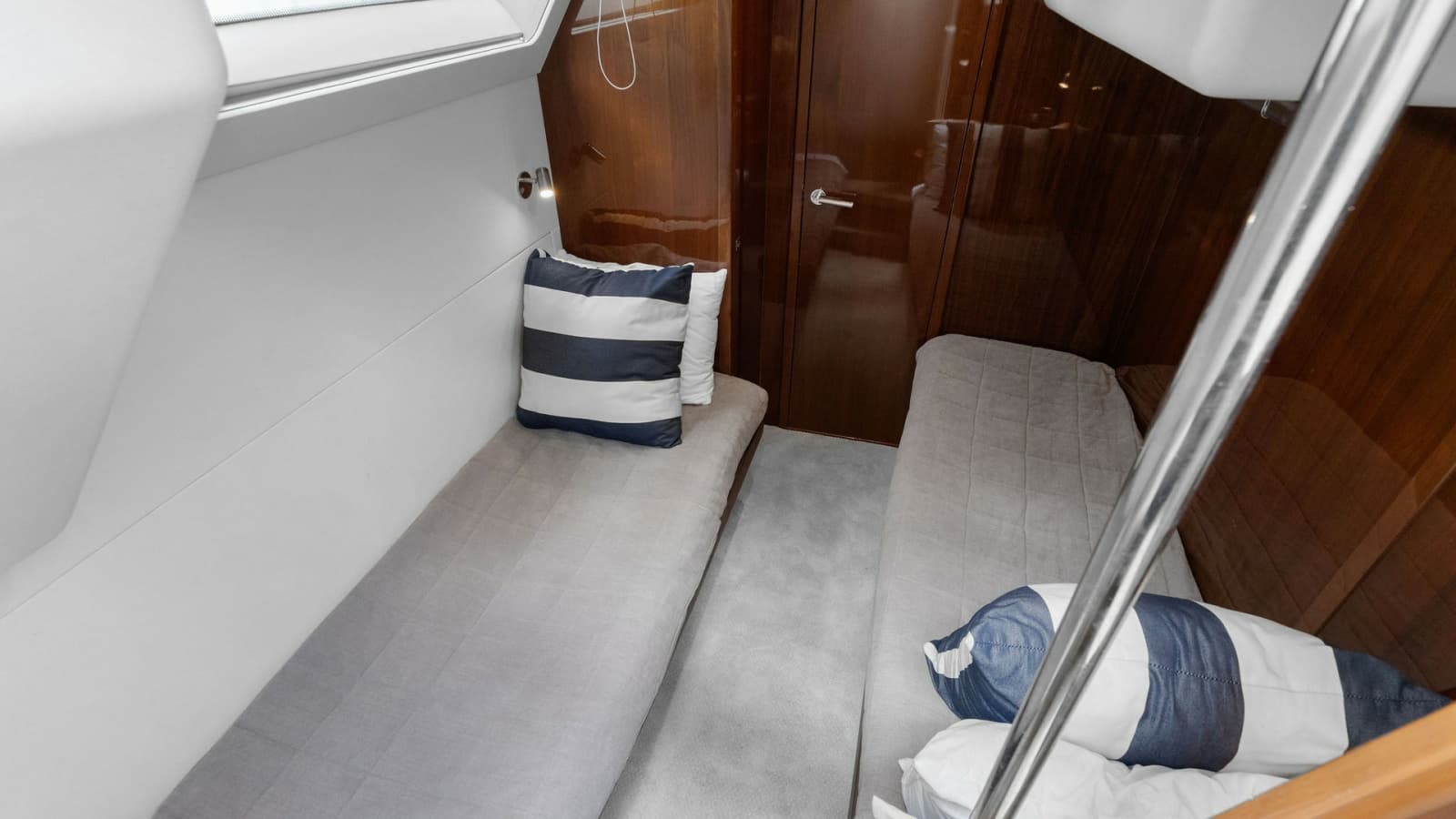 2016 Princess 64 Flybridge - Photo 84