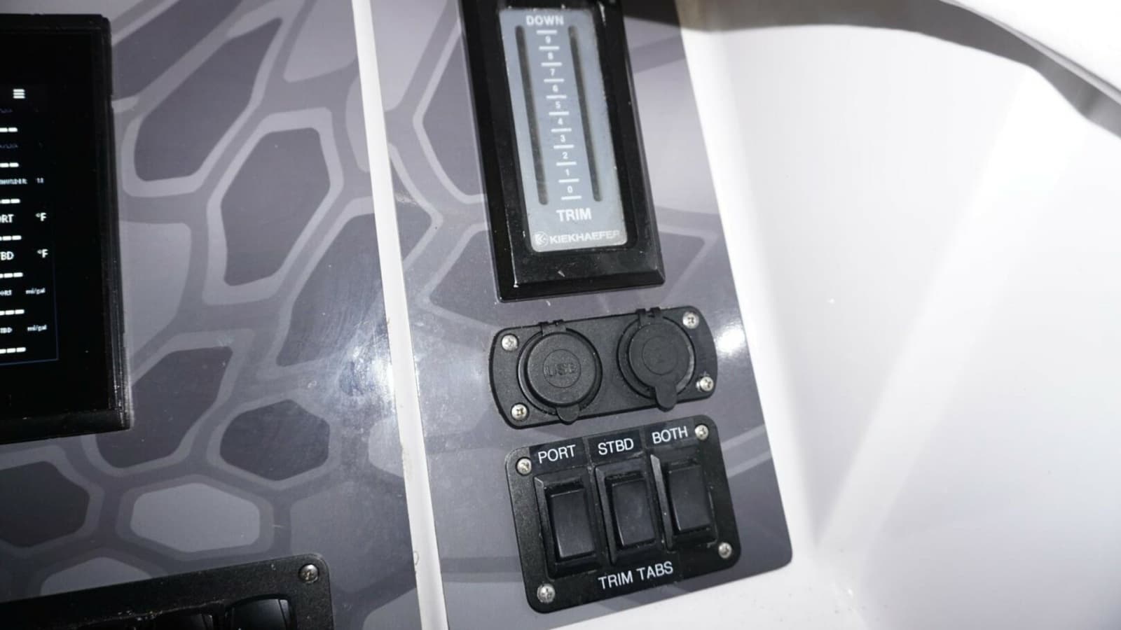 1998 Active Thunder 32 CC - Photo 16
