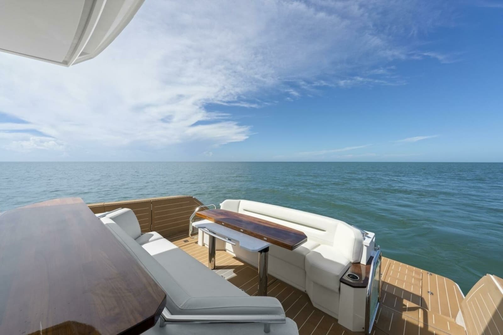 2023 Tiara Yachts EX 60 - Photo 47