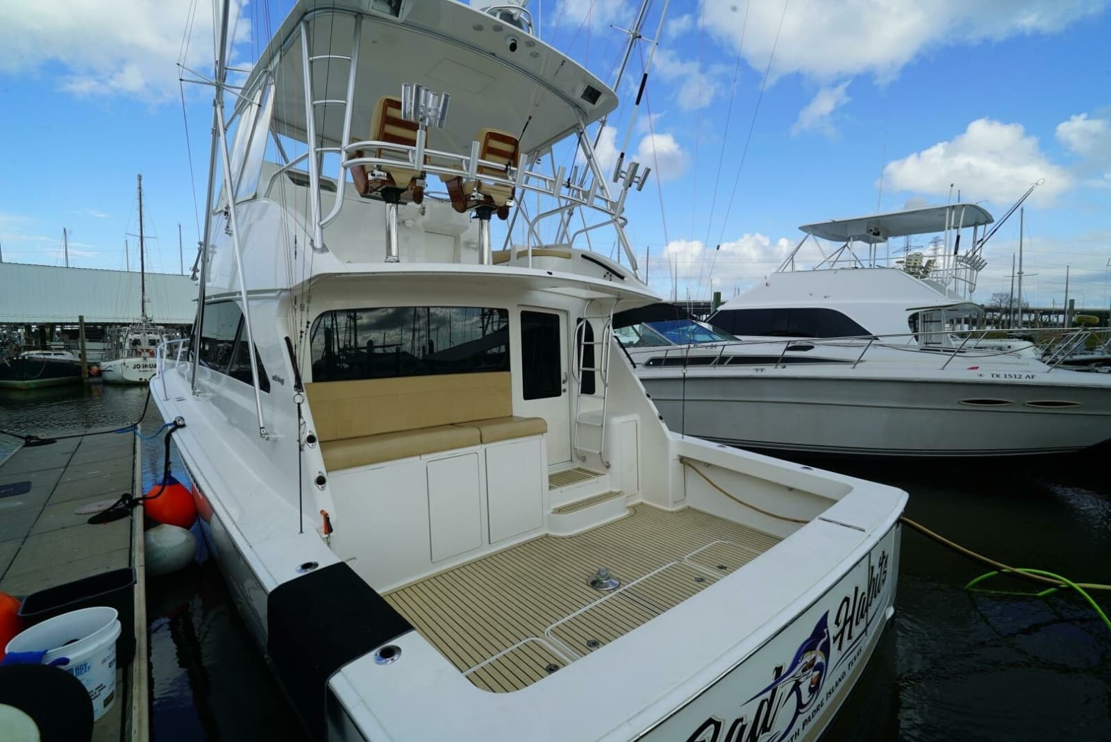 2007 Viking 45 Convertible - Photo 66