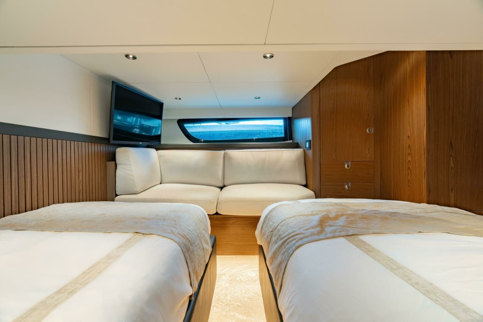 2025 ECLIPSE 505 Shadow - Photo 20