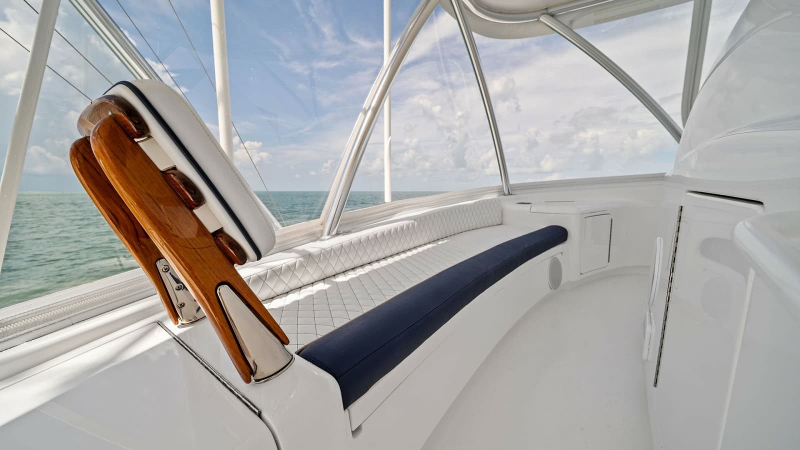 2024 Viking 64 Convertible - Photo 72