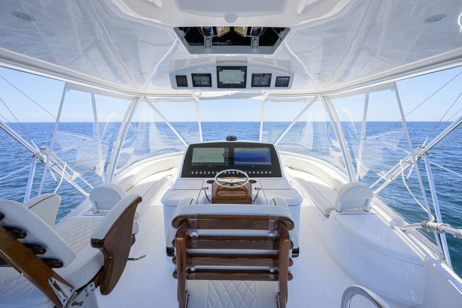 2024 Viking 54 Convertible - Photo 29