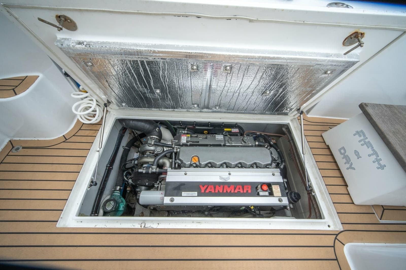 2000 Venturer 44 Catamaran/Sportfish - Photo 90