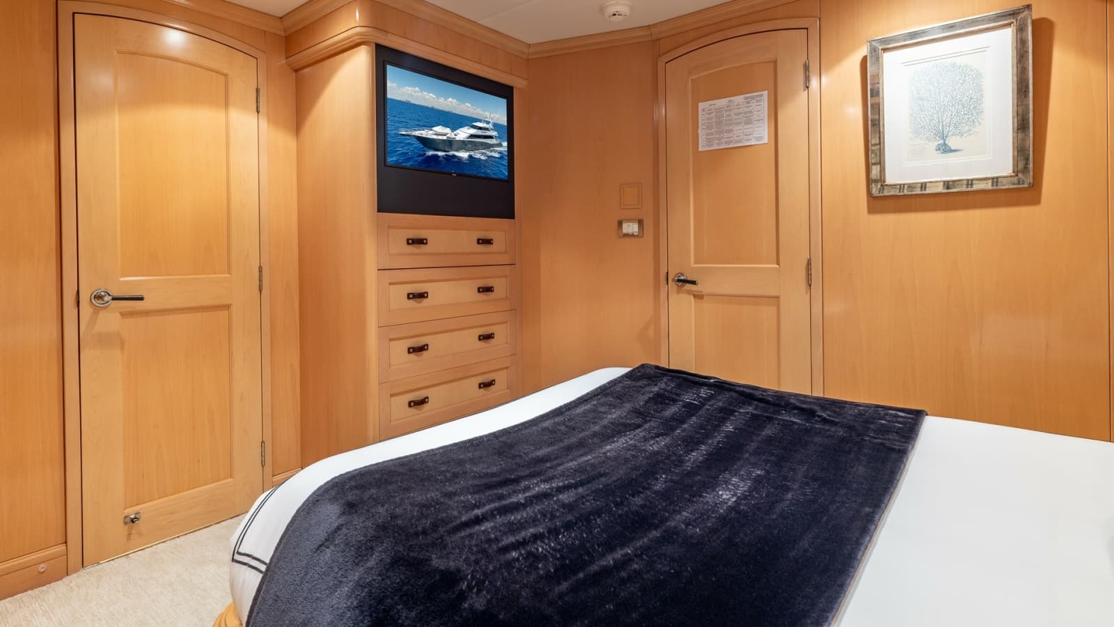 1998 Trinity Yachts 144  - Photo 34