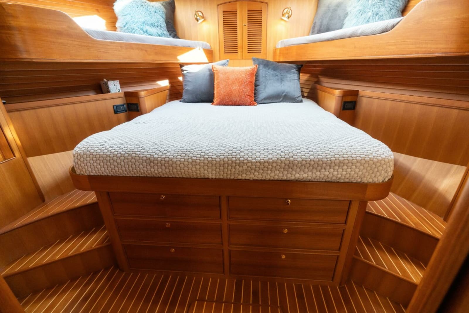 2007 Marlow 72 E-CB - Photo 58