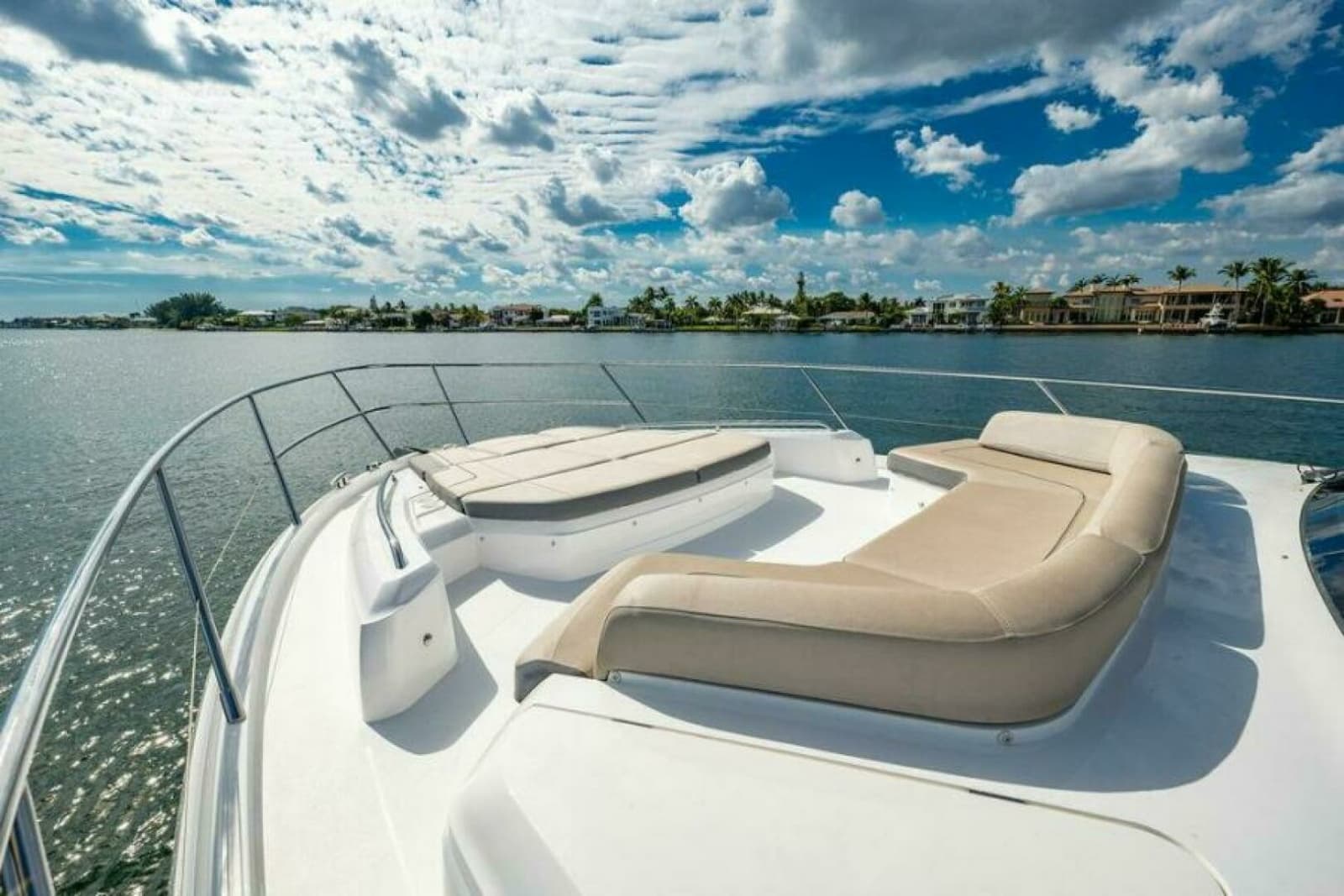 2016 Princess S65 - Photo 28