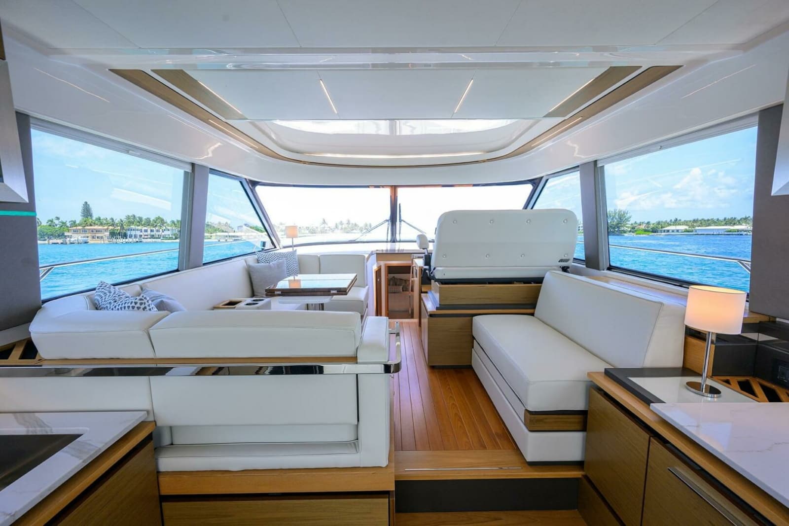 2023 Tiara Yachts C49 - Photo 6