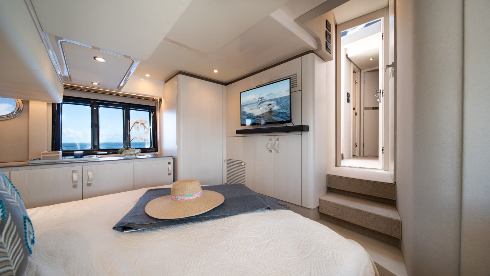 2020 Azimut 50 Flybridge - Photo 29