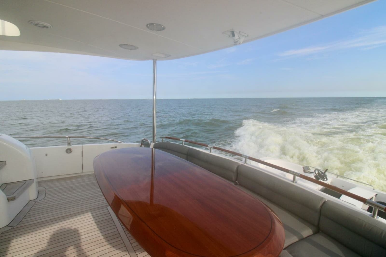 2007 Lazzara Yachts 74 Motor Yacht - Photo 149