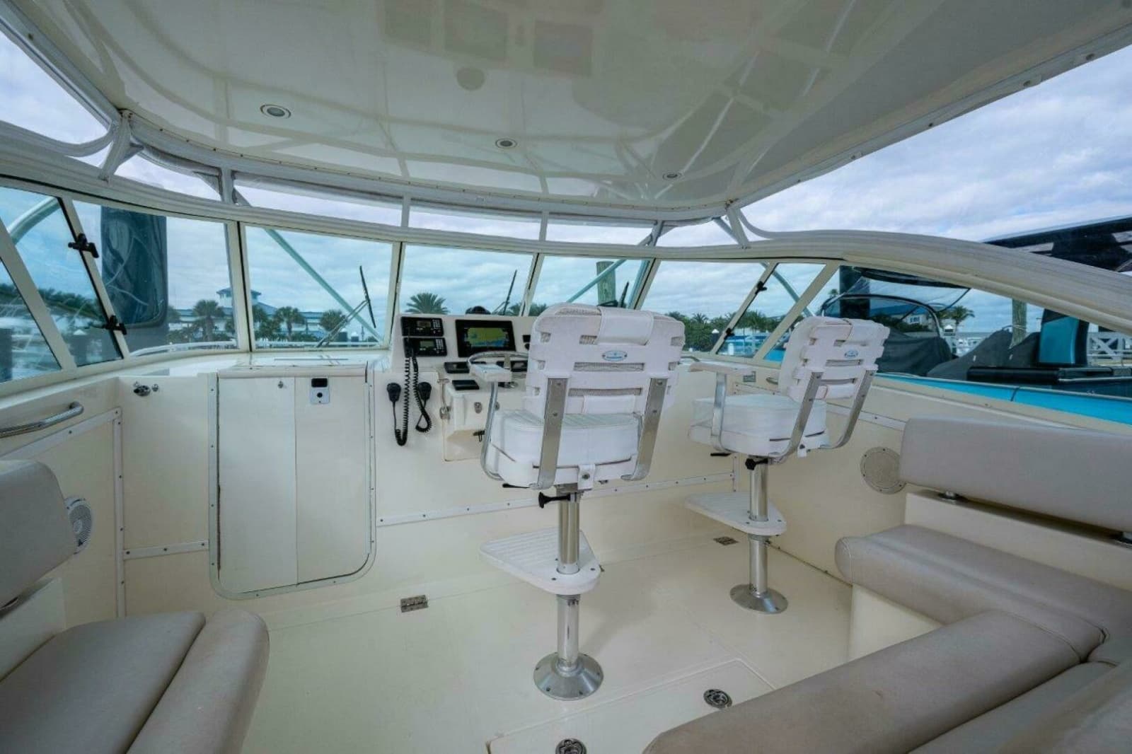 2007 Albemarle 36 Express - Photo 25