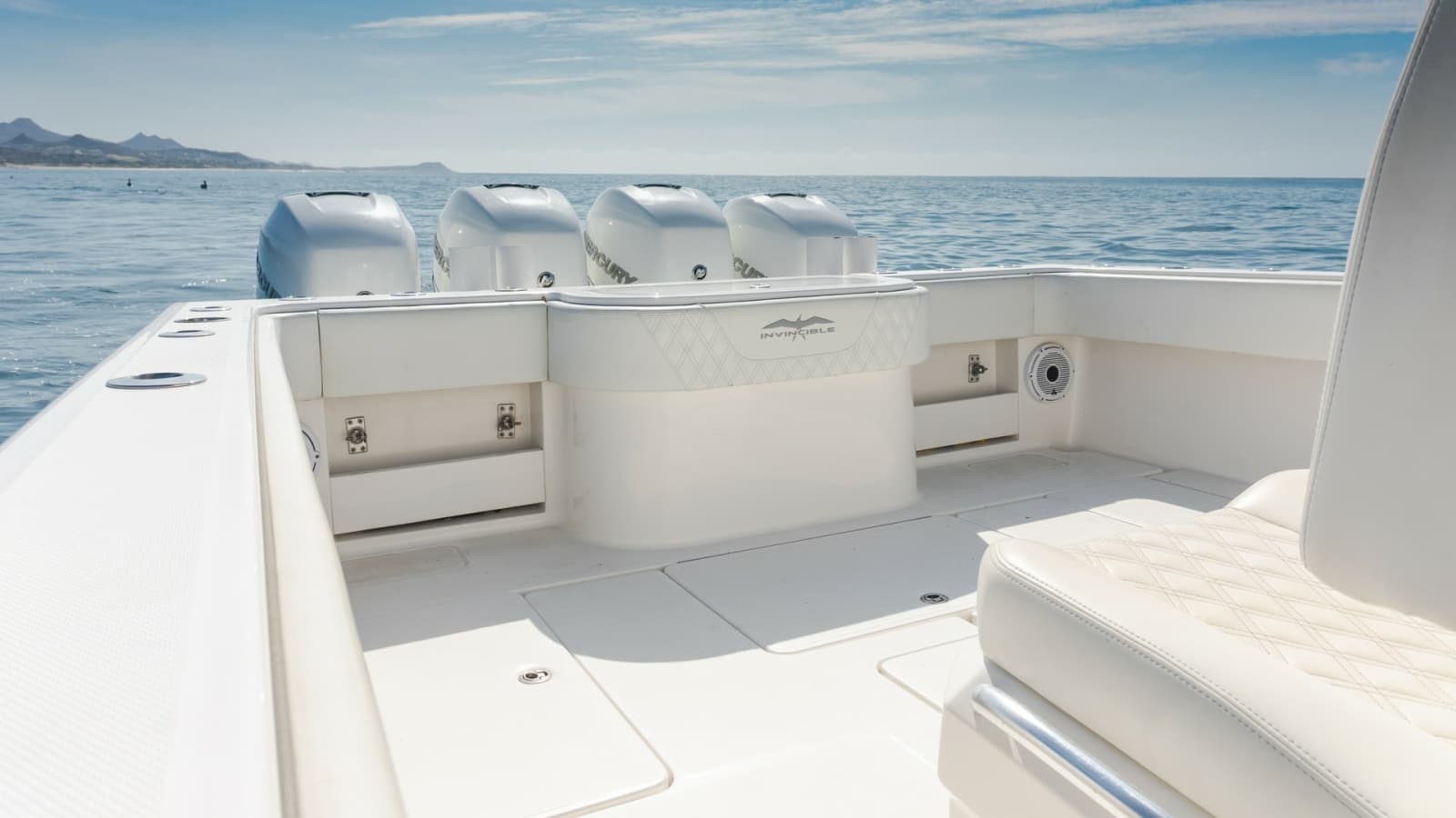 2021 Invincible 42 Center Console - Photo 9