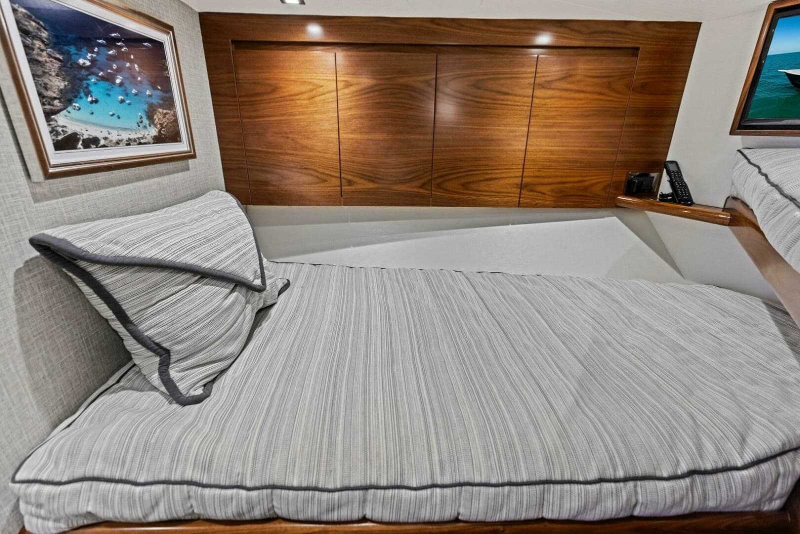 2023 Viking 54 Convertible - Photo 57