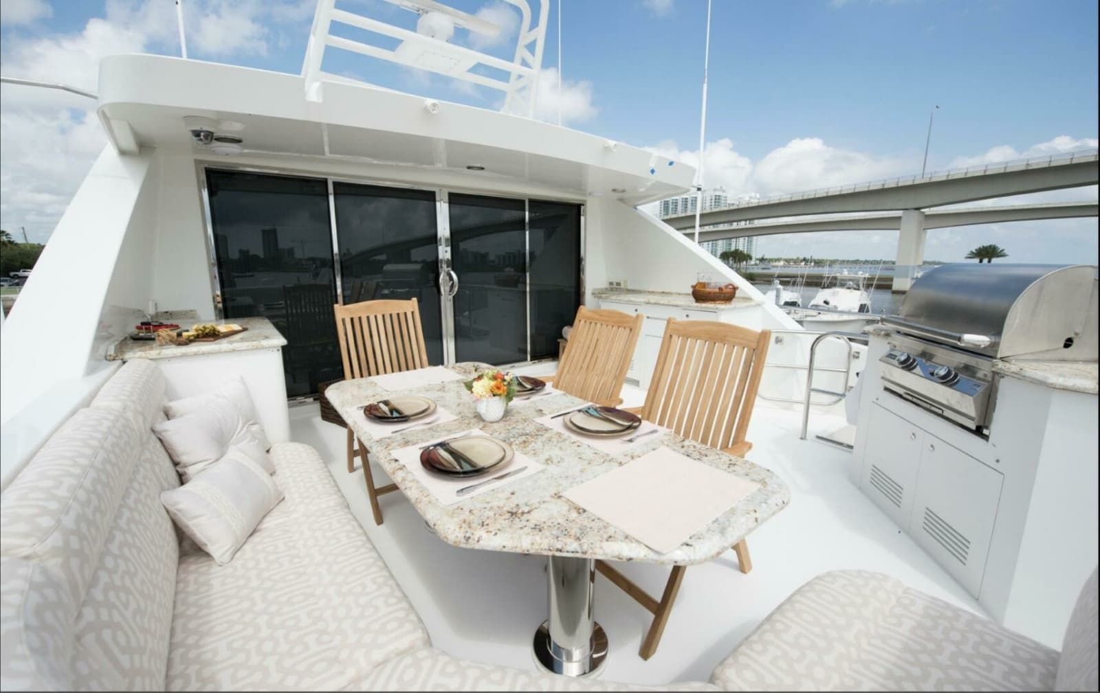 2008 Cheoy Lee 95 Motor Yacht - Photo 18