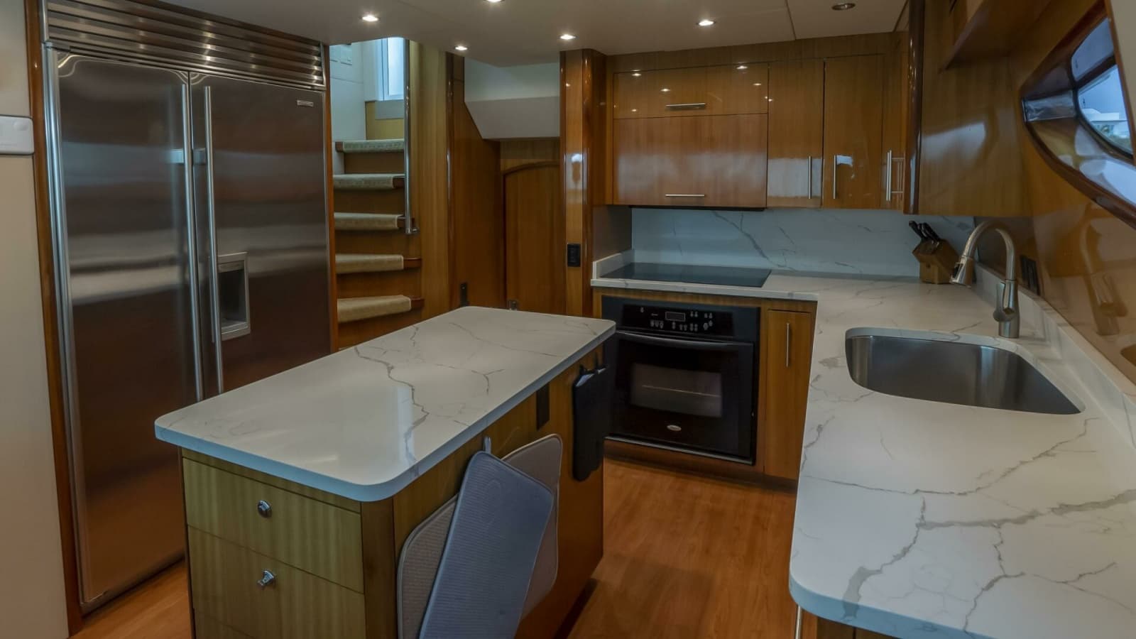 2007 Hatteras 80 - Photo 31