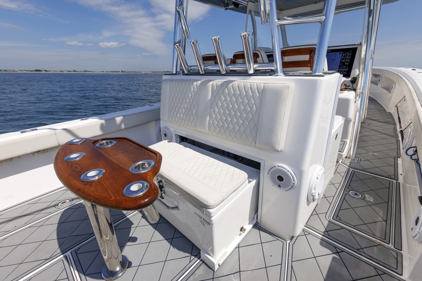 2021 Front Runner 39 Center Console - Photo 21