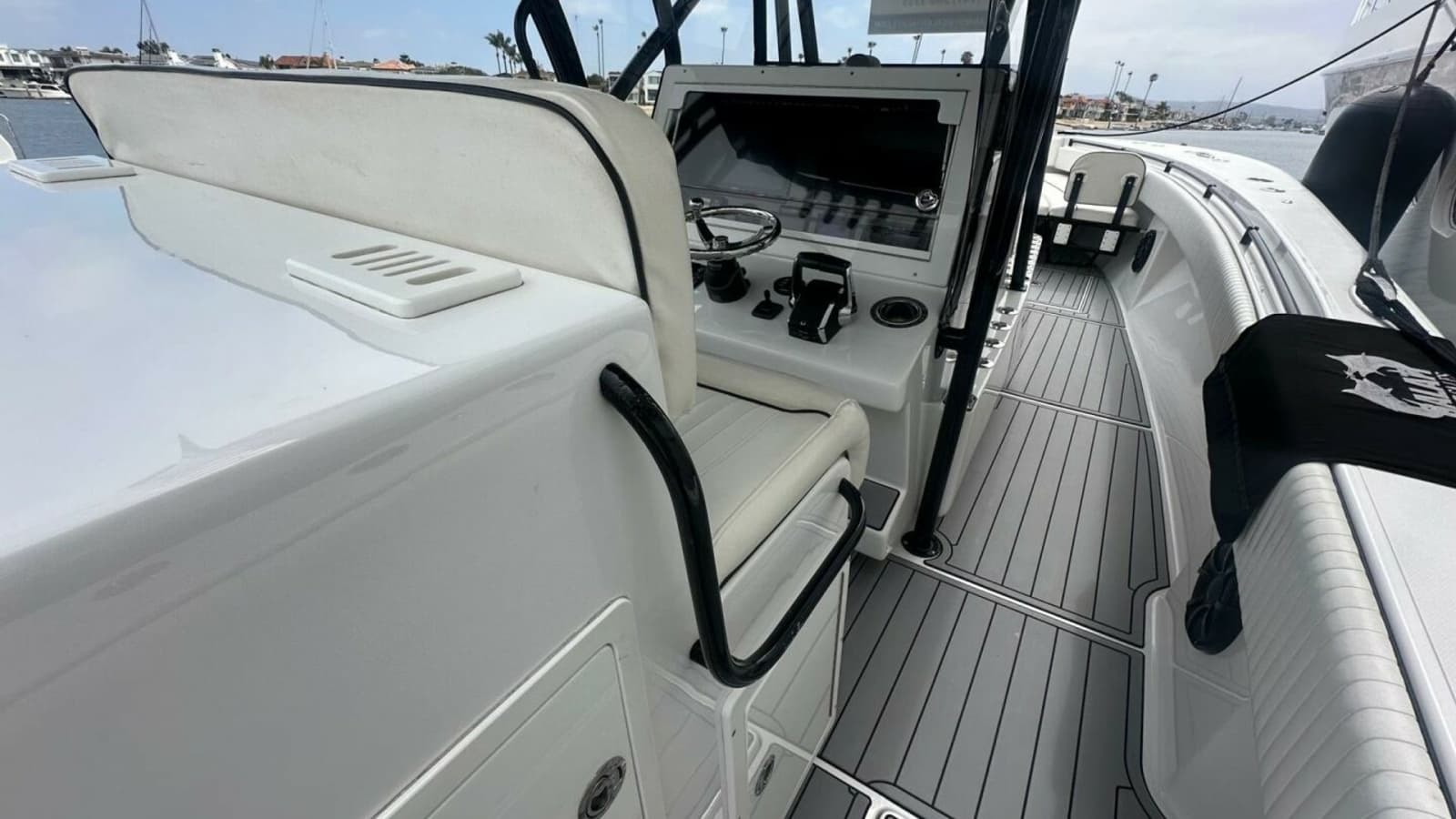 2019 SeaHunter 39 Center Console - Photo 20