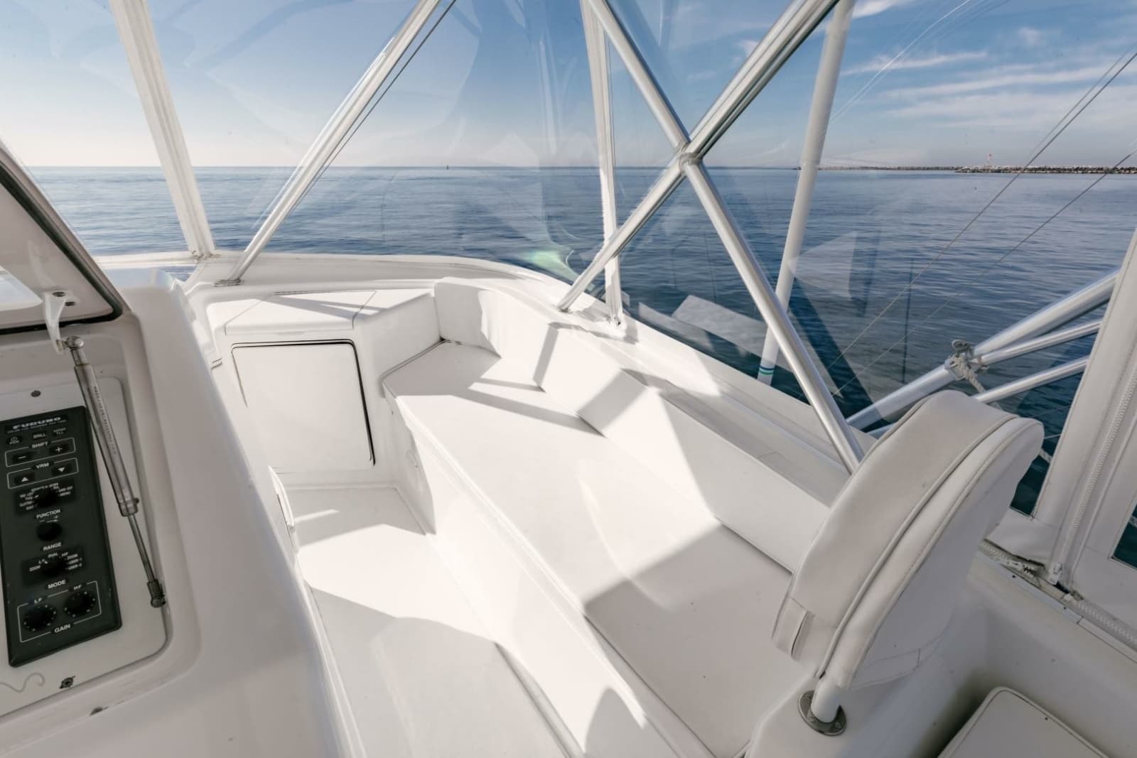 2003 Viking 56 Convertible - Photo 15