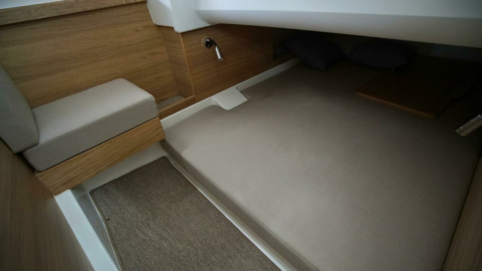 2024 Nimbus Tender 11 - Photo 10