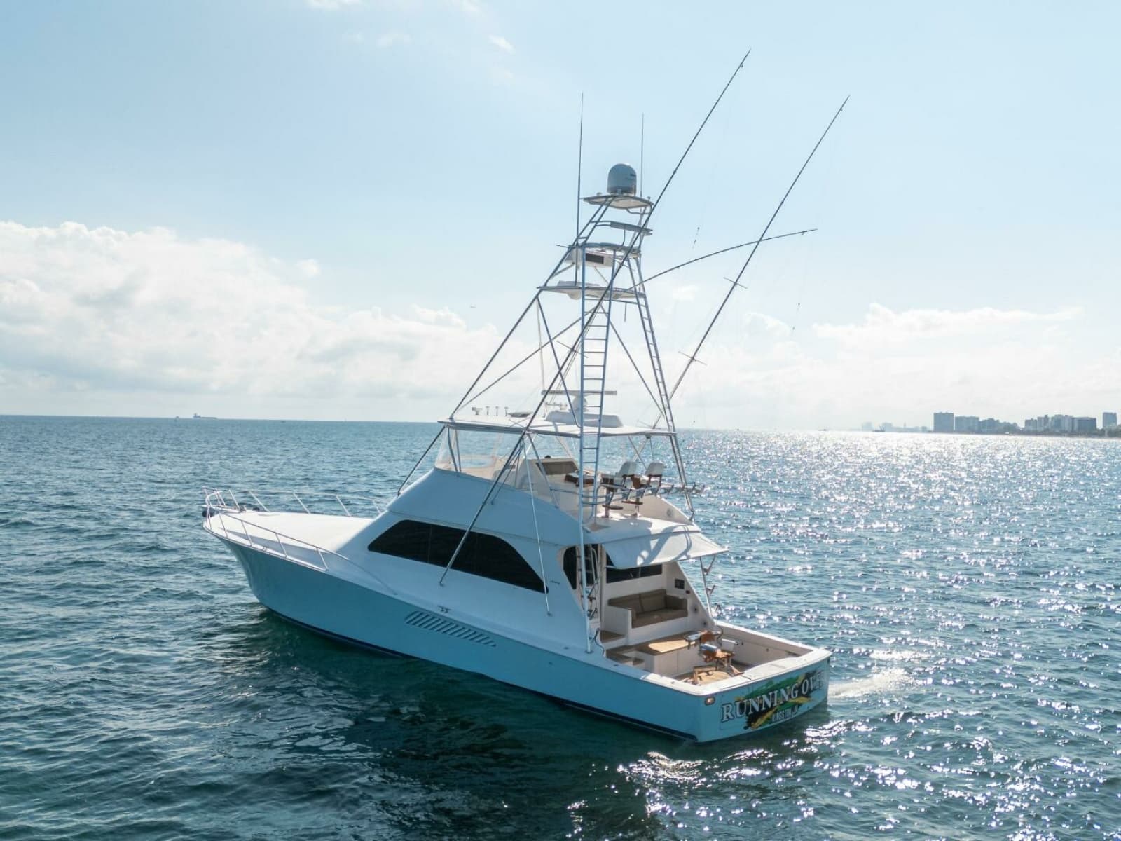 2006 Viking 68 Convertible - Photo 6